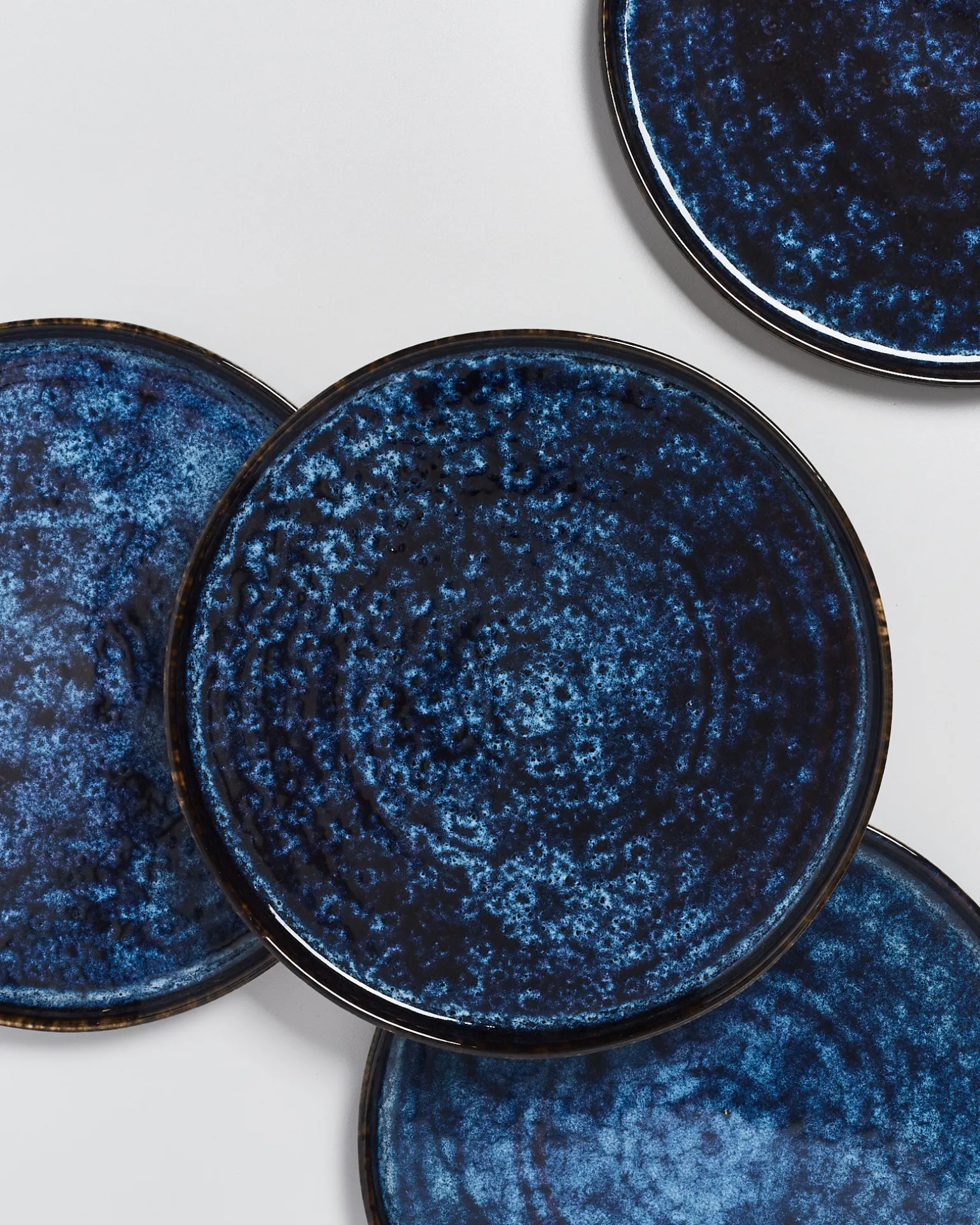 Cordoama Teller groß dunkelblau