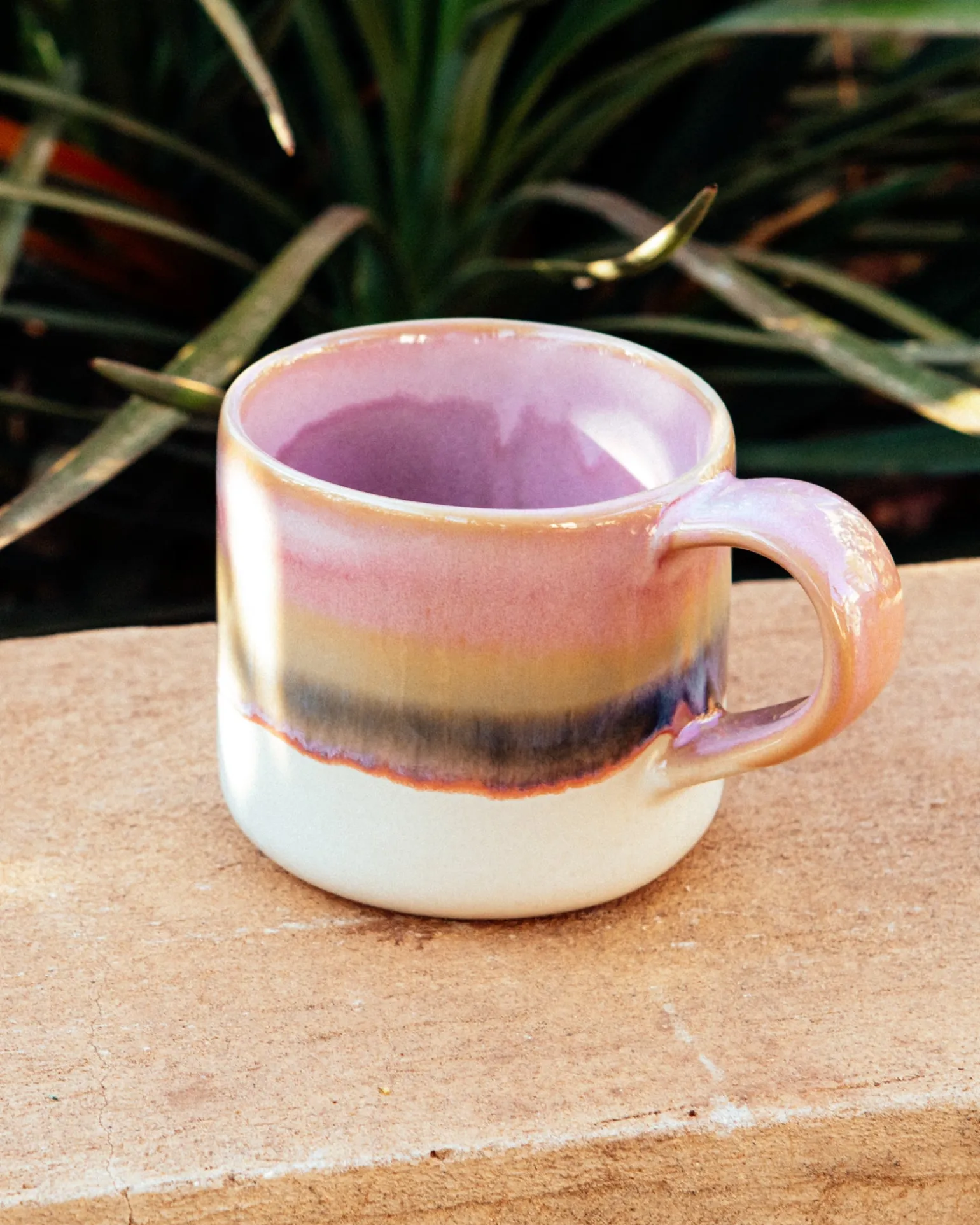 Nódoa Tasse groß dipped rosa grün