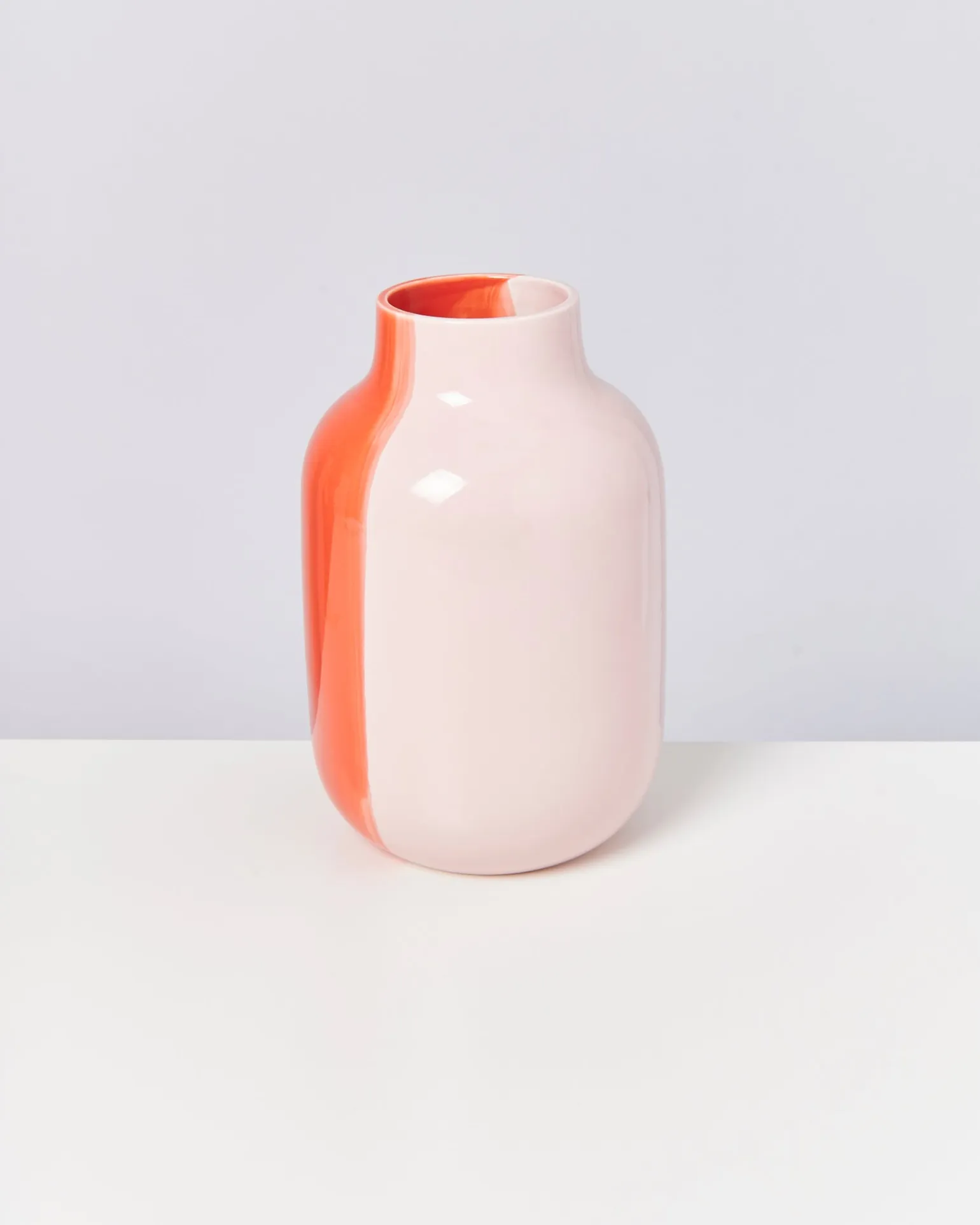 Nuno Vase L half coral rosé