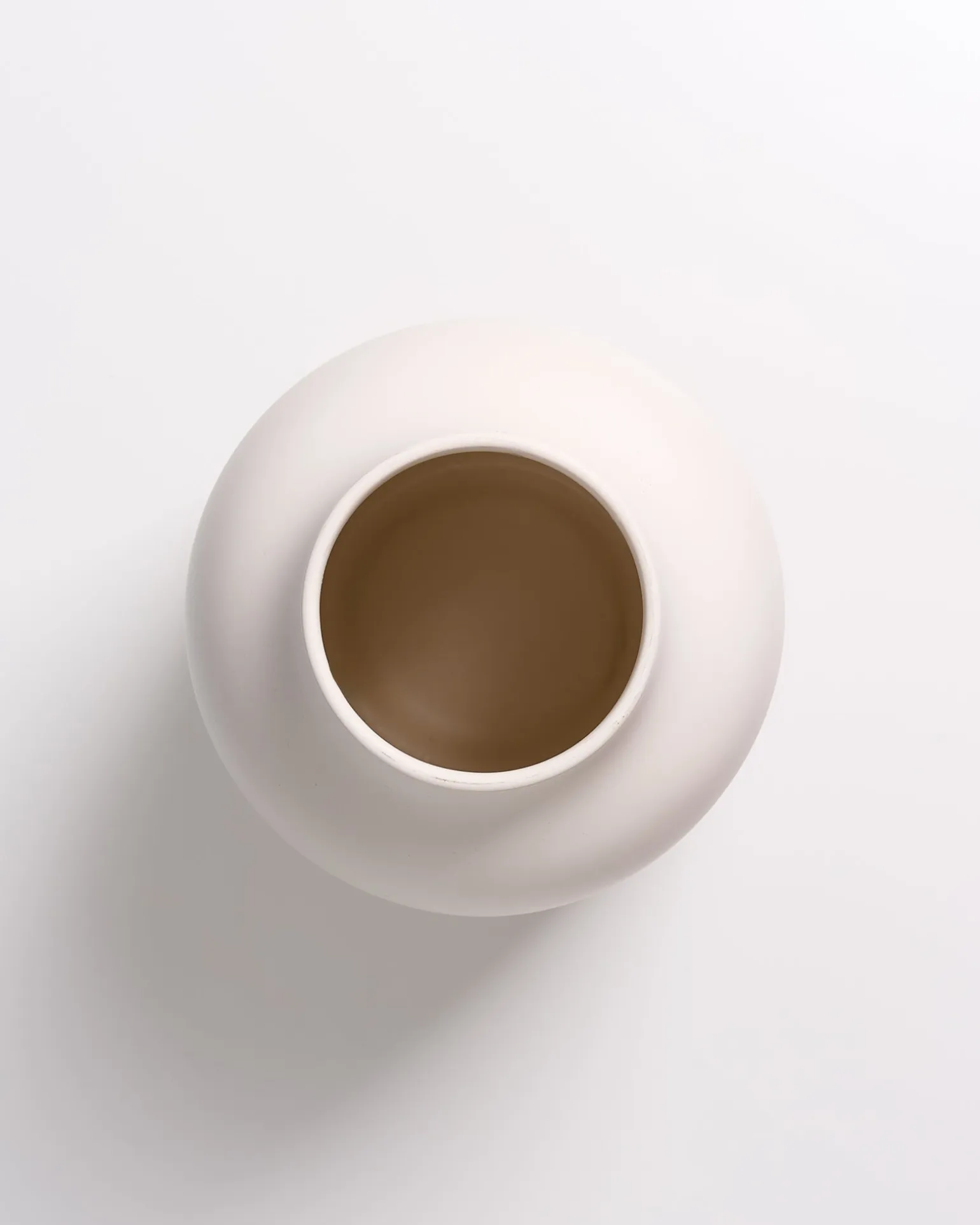 Nuno Vase L matt sand